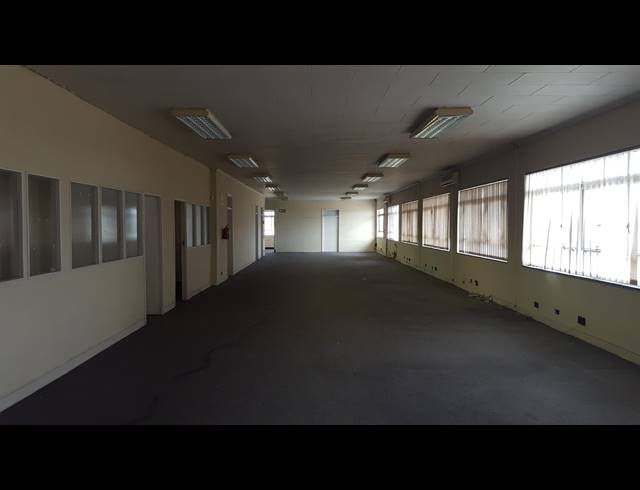 6,797M² WAREHOUSE TO LET IN BLACKHEATH INDUSTRIAL